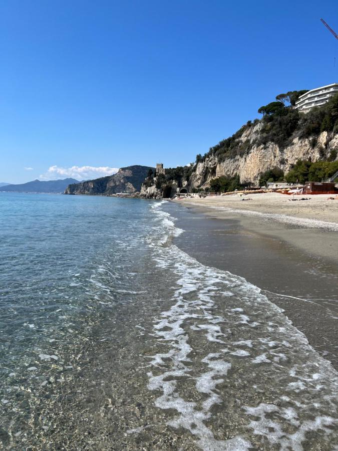 Apartmán Al 37 Vista Mare E Colline Finale Ligure Exteriér fotografie